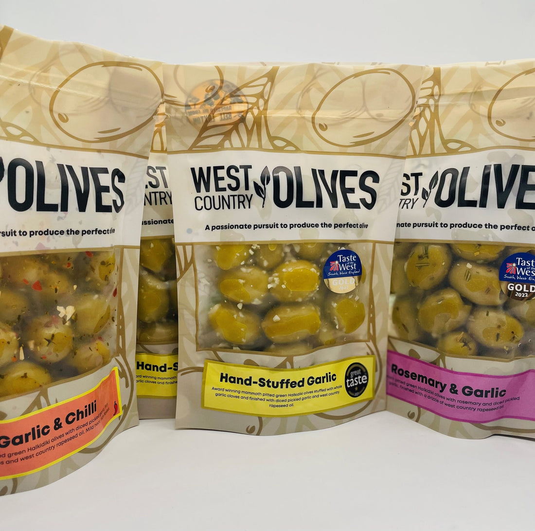 Green olives with Garlic
